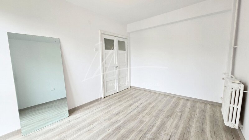 Ultracentral Ploiesti, apartament ideal Booking